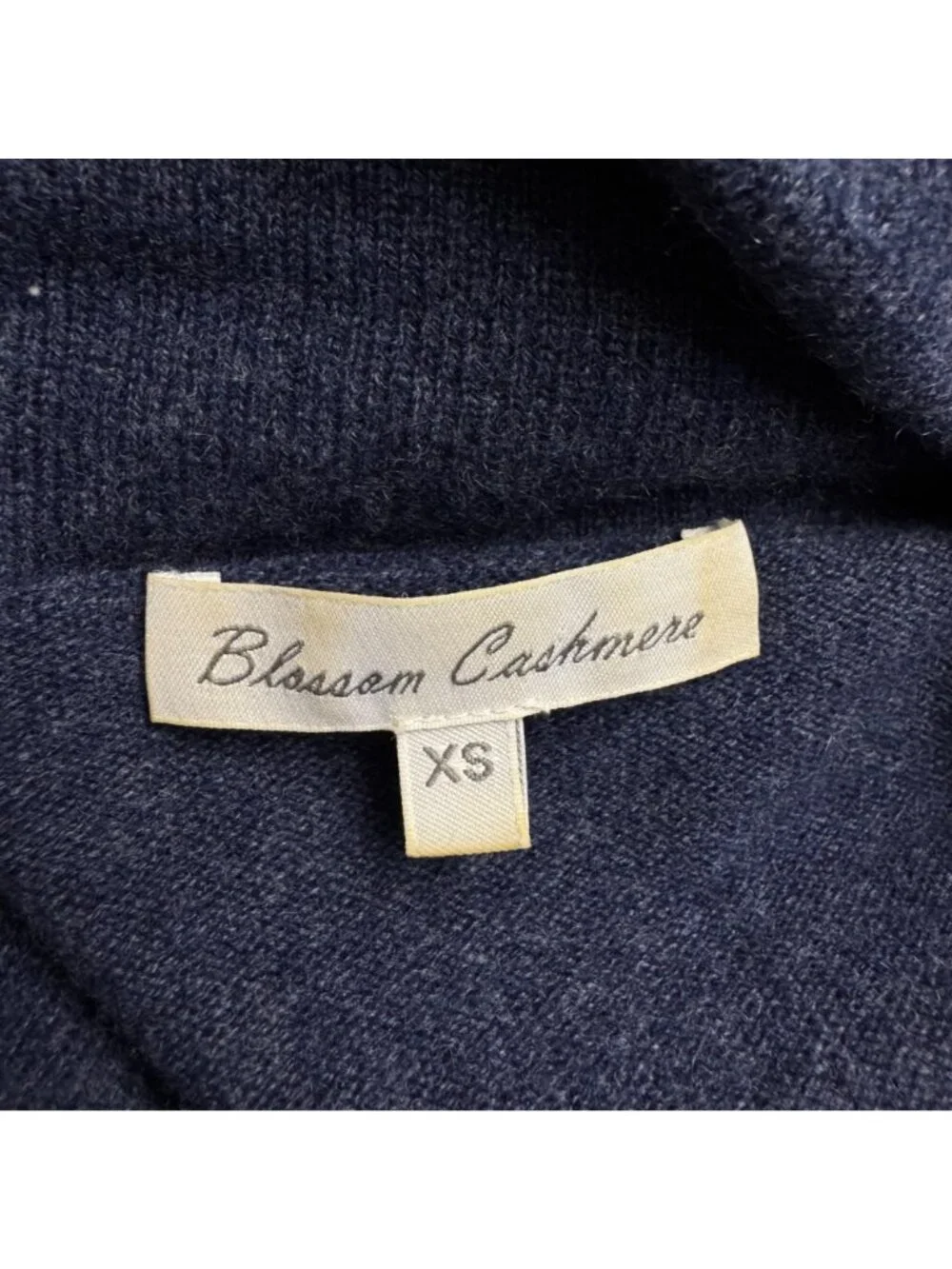 Blossom Cashmere Blue Cowl Neck Sweater Size XS Kangaroo Pocket Oversized Warm